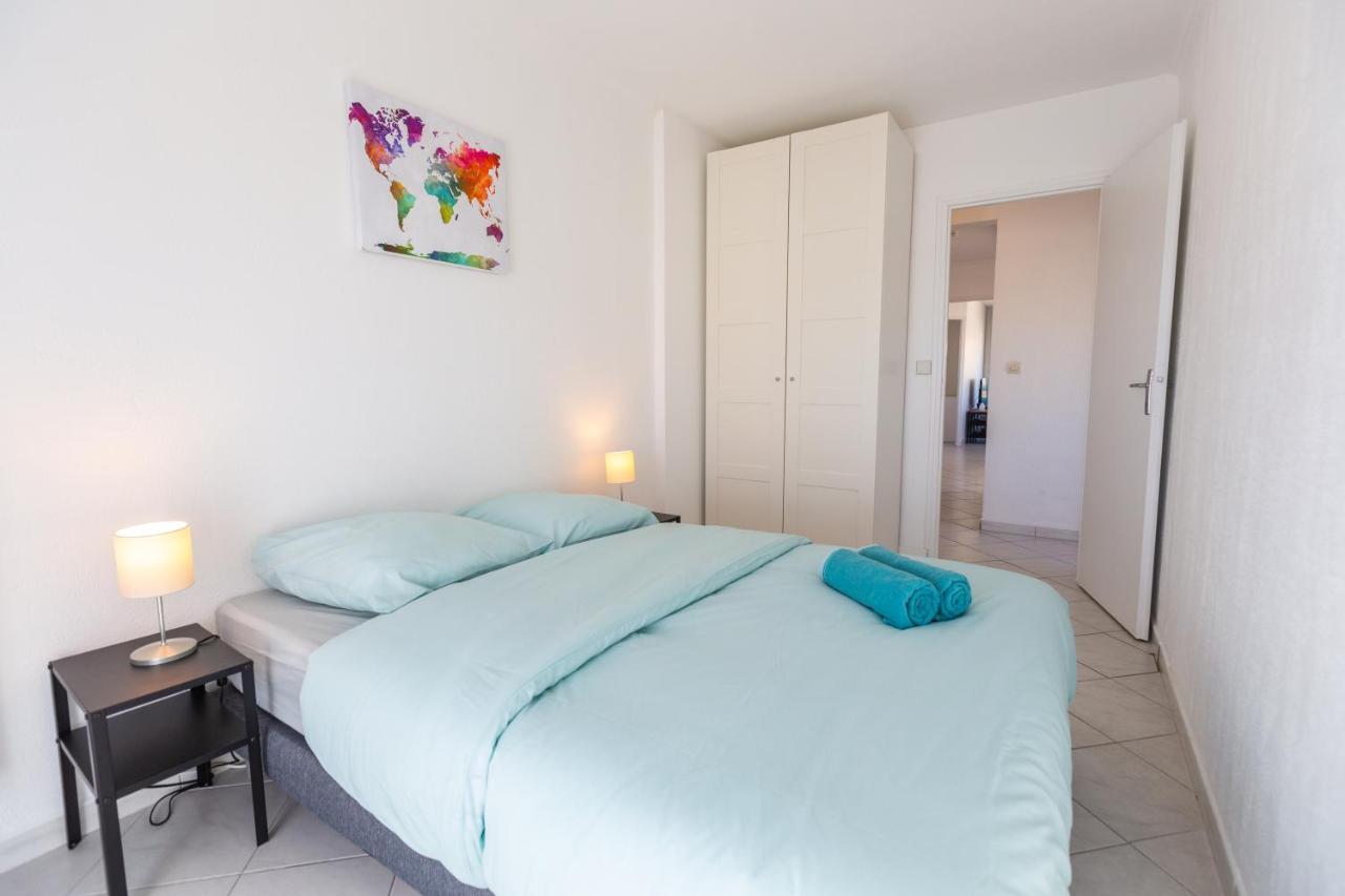Ferienwohnung Superbe 100M2 - 2 Balcons - Proche Gare - Climatise Marseilles Exterior foto